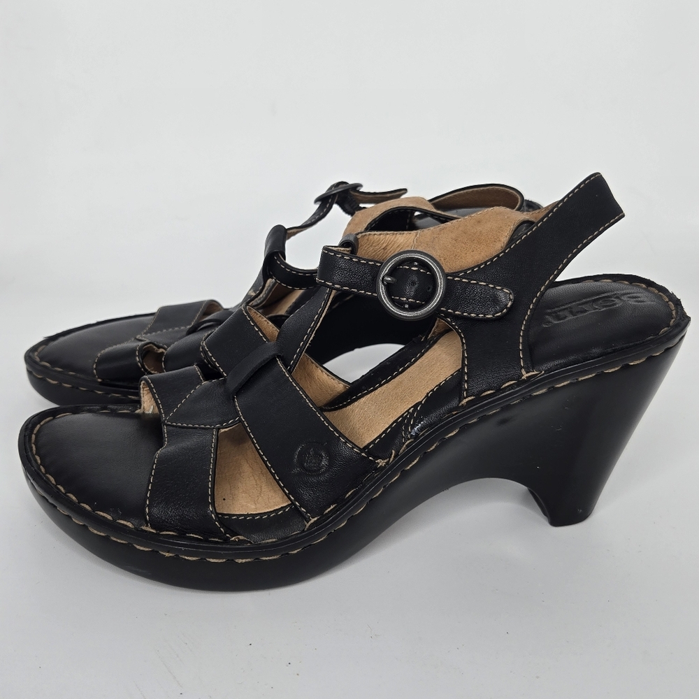 Born black leather‎ strappy sandal wedges women's size 7 excellent condition!